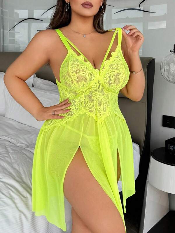 2pcs Plus Size Sexy Series Neon Green Lace Patchwork Sheer Lingerie Set