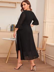 SHEIN Clasi Plus Colorblock Mesh Overlay Pleated Detail Dress