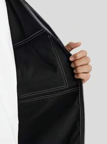 Manfinity RebelGame 男士深 V 领宽松工装背心，带口袋，纯色皮革外出工装背心 - 黑色 - 查看 5