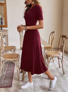 SHEIN Frenchy 女士土气衣服工作女士连衣裙母亲节连衣裙休闲短袖圆领夏季黑色长裙，通勤，办公室，老款，简约，极简主义， - 酒紅色 - 查看 3