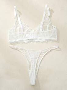 SHEIN 大码花卉蕾丝浪漫性感内衣