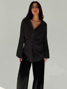 Aloruh 优雅轻盈长袖防晒简约扭纹设计衬衫 - 黑色 - 查看 3