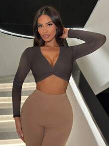 SHEIN SXY Mesh Splice Twist Front Short Tight T-Shirt Spring Summer Outfits White Date Night Tops Mesh Sleeves Basic Matching - Chocolate Brown - View 4