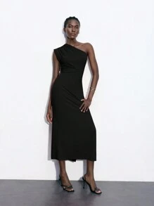 Maija Asymmetric Shoulder Fitted Black Long Dress For Women, Spring/Summer, Suitable For Valentine's Day Party - Black - View 1