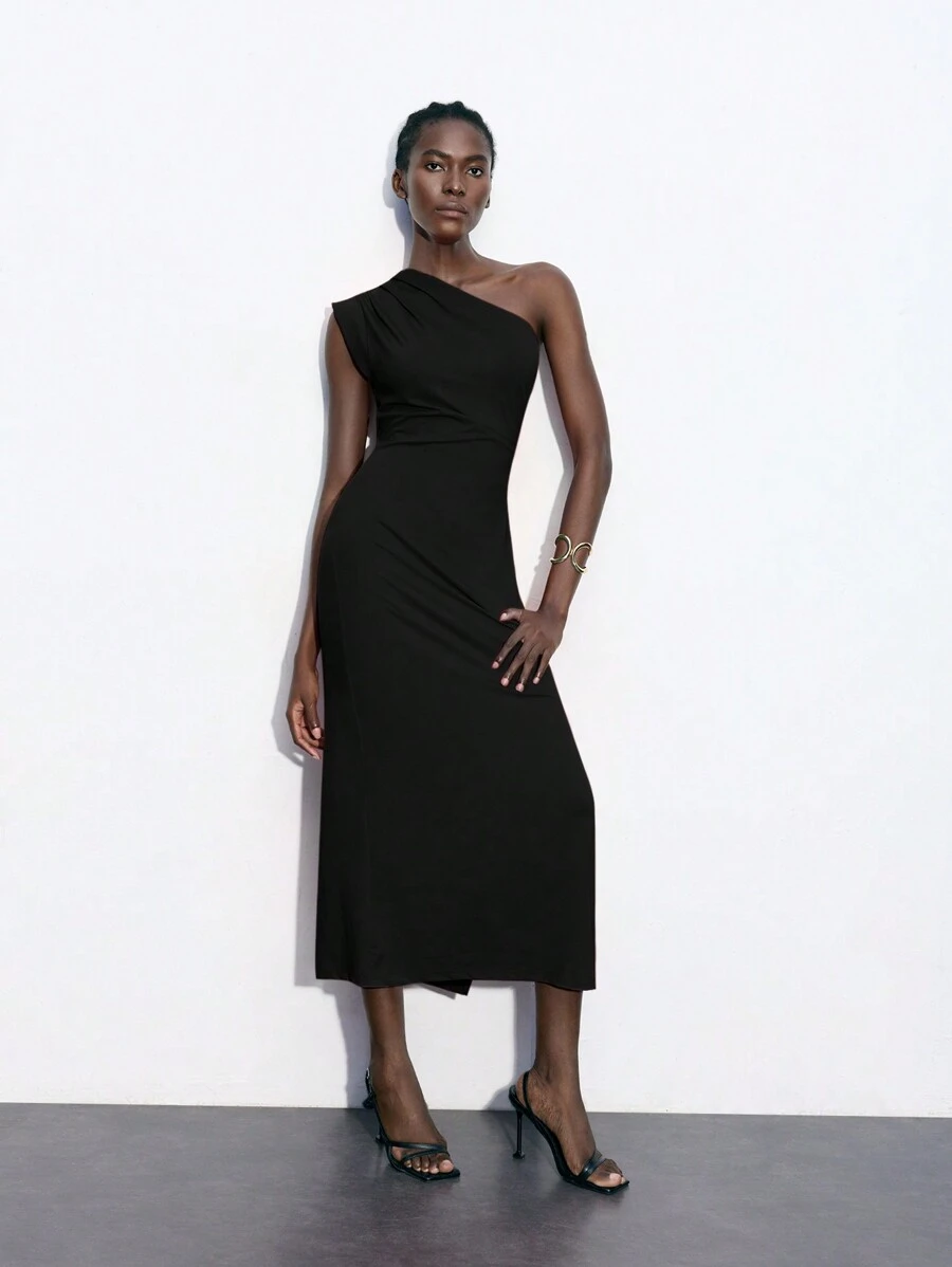 Maija Asymmetric Shoulder Fitted Black Long Dress For Women, Spring/Summer, Suitable For Valentine's Day Party - Black - View 1