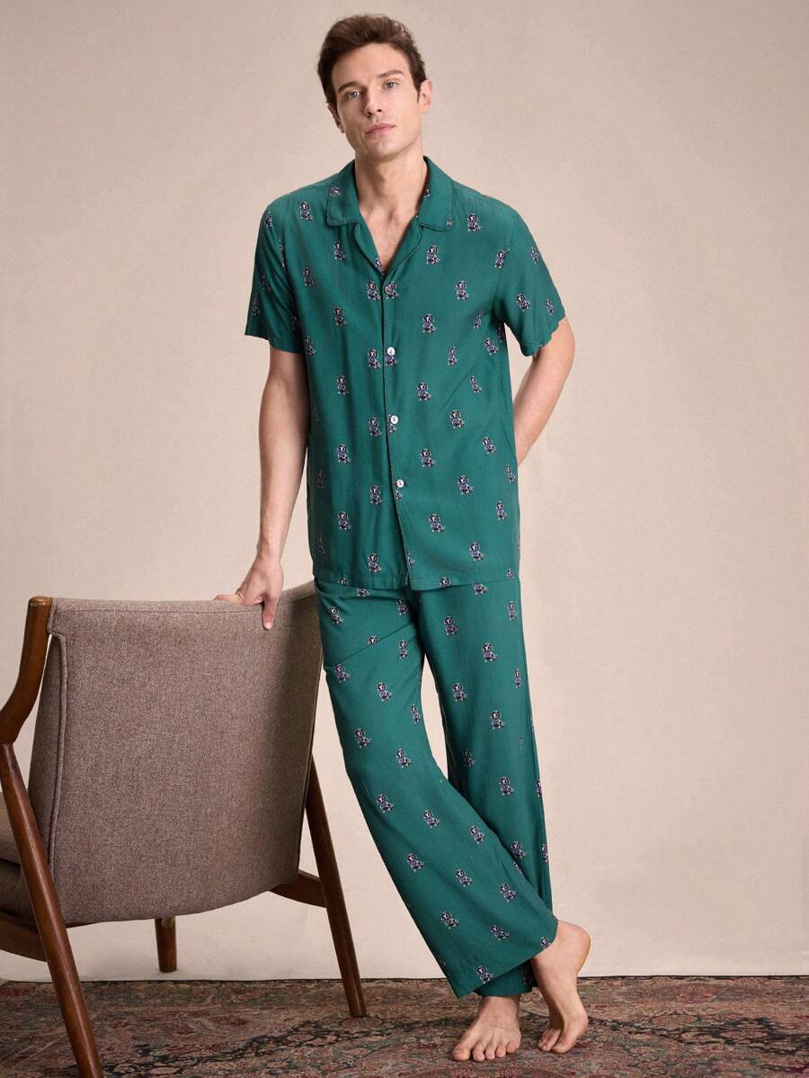 EverLounge Conjunto de uso casual en el hogar con camisa de manga corta con botones con estampado total y pantalones para hombres - Verde - Ver 1