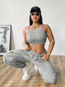 Flirla Plus Size Solid Color Spaghetti Strap Cropped Top And Pocket Pants 2 Pieces Set - Grey - View 7