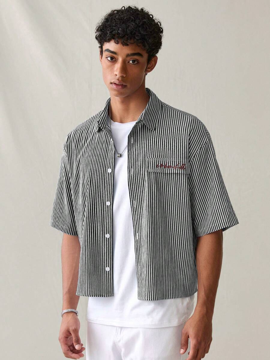 SWAVVY Men's Casual Loose Fit Striped Print Short Sleeve Shirt, Spring Summer - Black and White - View 1