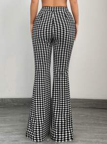 SHEIN SXY Pantalones de pierna acampanada con estampado de pata de gallo casuales y para ir al trabajo para mujeres - Gris - Ver 2