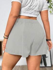 SHEIN Franclia 夏季大码褶皱休闲短裤 - 灰色 - 查看 2