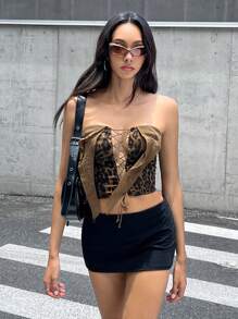 SHEIN Unity Top con diseño de moda con parte trasera sin espalda, encaje y parches de estampado de leopardo para mujer - Multicolor - Ver 4