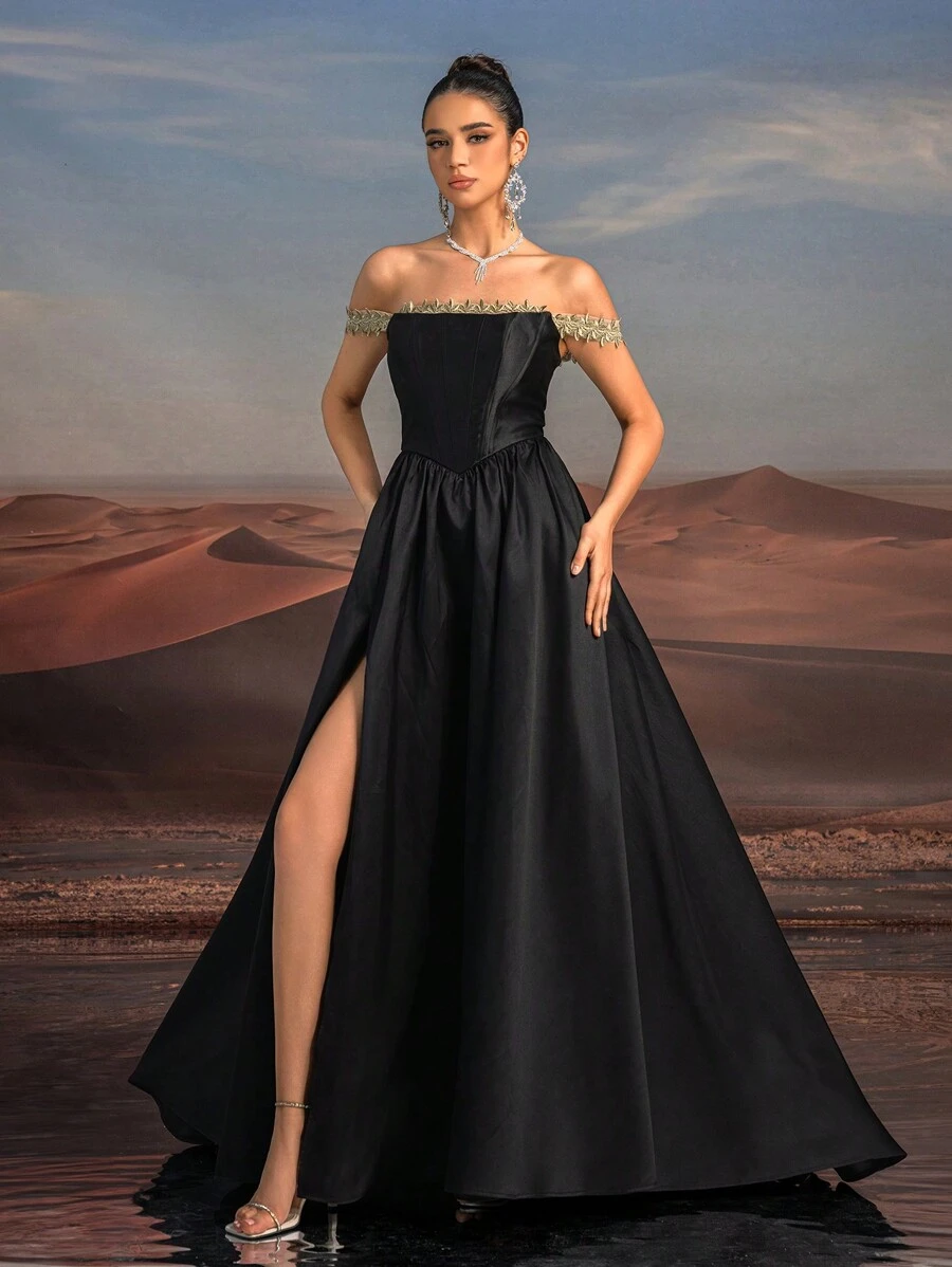 SHEIN Belle Robe de bal élégante et luxueuse avec jupe plissée, corsage en dentelle brodée et perlée avec épaules dénudées (résistante) - Noir - Voir 1
