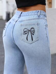 SHEIN Essnce 女士蝴蝶结印花贴袋直筒宽松休闲牛仔裤 - 淺色水洗藍 - 查看 3