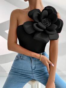 Chiquease Blusa elegante de un solo hombro con decoración de flores 3D exagerada de unicolor para mujer en verano - Negro - Ver 6