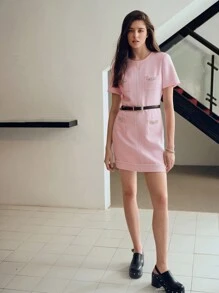 MOTF STUDIO VESTIDO MINI SIN CINTURÓN DE TWEED CON PARCHE DE RHINESTONE