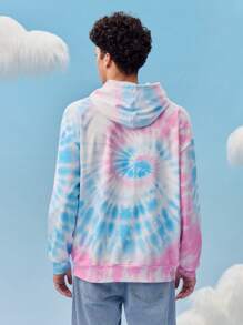HELLO KITTY AND FRIENDS | SHEIN 男女通用 1 件宽松针织卡通肉桂卷印花扎染连帽衫，蓝色和粉色 - 彩色 - 查看 2