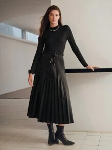 MOTF STUDIO PU 皮革纸袋抽绳腰褶裙