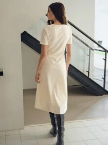 MOTF STUDIO VÁY MIDI Họa Tiết NỬA NÚT HOA KHÔNG CÓ THẮT BUỘC - trắng - Xem 6