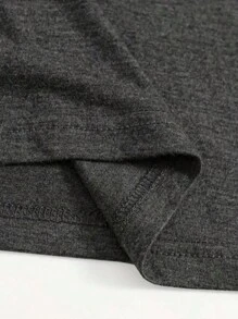 SHEIN LUNE TOP SIN MANGAS IMPRESO DIGITALMENTE CÓMODO E INFORMAL PARA MAMÁ EN CASA - Gris - Ver 4