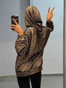SHEIN EZwear Women's Fashionable Leopard Print Hooded Sweatshirt With Pocket