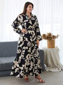 SHEIN Cottnline Plus Size Monochrome Print Made Of Woven Fabric With Belt Accessories - Black and White - View 3