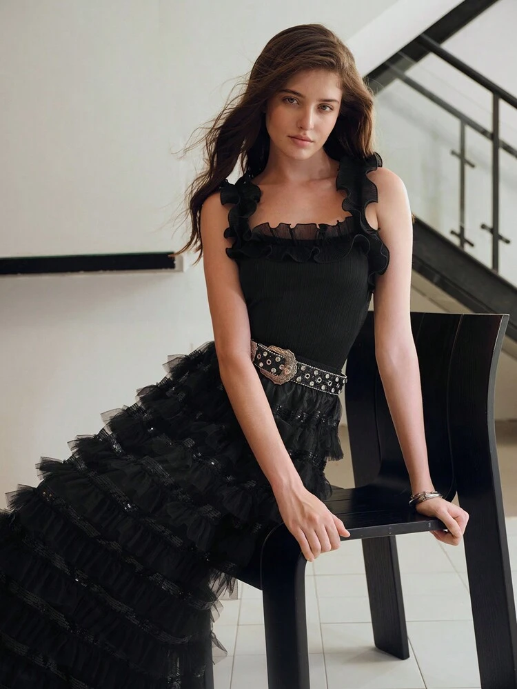 MOTF STUDIO SOLID PLISSE RUFFLE TRIM WIDE STRAPS TOP