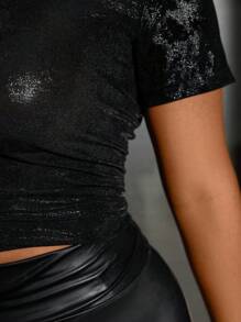 Flirla Plus Size Nữ Đơn Giản Màu Trơn Cổ Tròn Tay Ngắn Trang Bị Áo Thun - màu đen - Xem 3