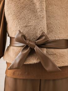 SHEIN Young Girls 3-Piece Set: Fluffy Vest, Turtleneck Long Sleeve Top, And Pants, Fashionable Outfit For Young Girls, Suitable For Casual Wear, Outdoor Activities In Autumn/Winter