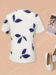 Blusa de verano con estampado de hojas de moda para mujer, tops de manga corta