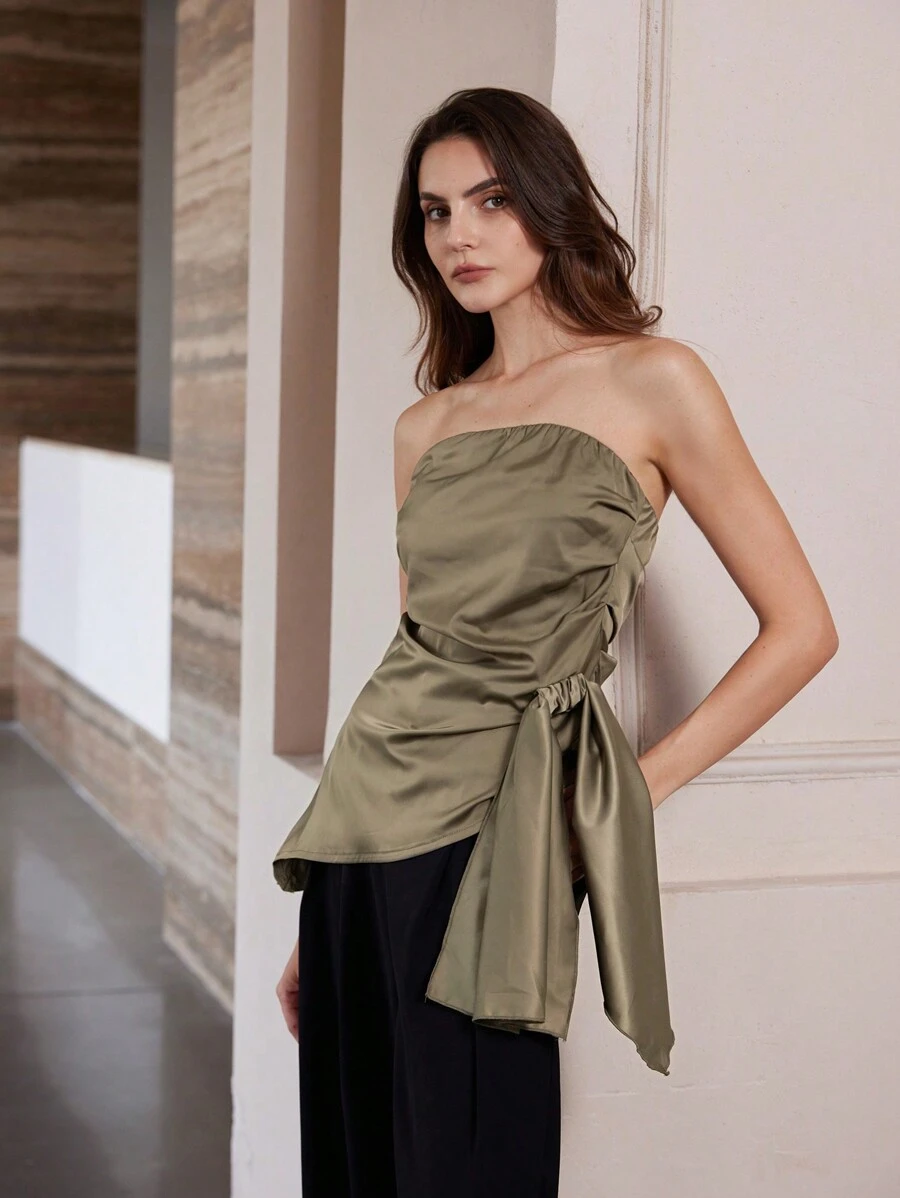 SHEIN Privé Ladies Asymmetrical Ruched Bandeau Top With Bow Accent - Army Green - View 1