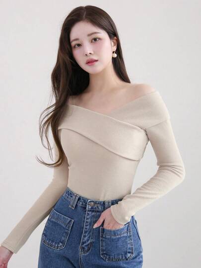 DAZY 女士圆领露肩优雅休闲T恤，杏色，春夏秋季长袖女上衣