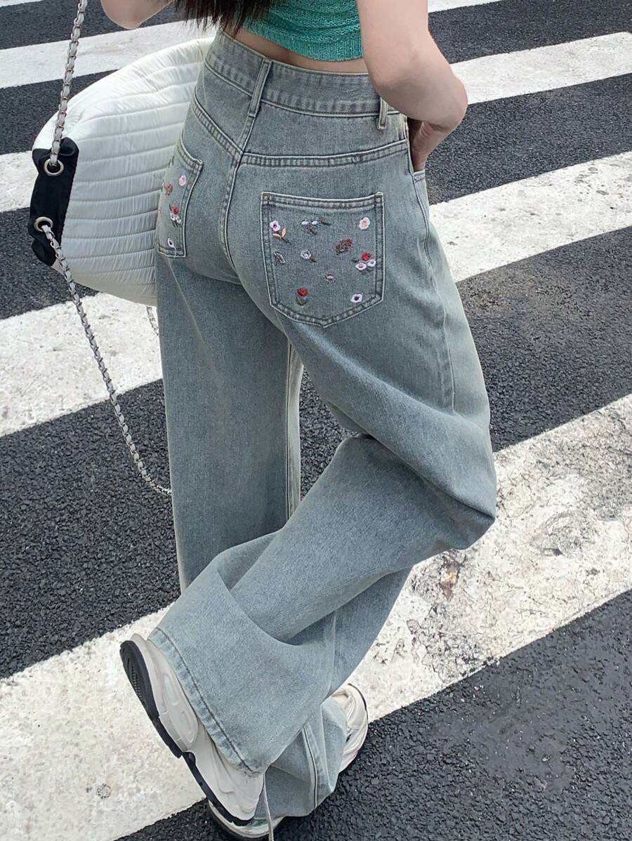 DAZY Women Casual Distressed Floral Embroidered Wide-Leg Jeans Fall,Winter