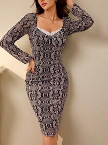 Chiquease 随机欧美风格蕾丝边高领长袖蛇皮印花紧身连衣裙 - 彩色 - 查看 6