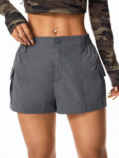 SHEIN EZwear 夏季極短彈性腰街頭風熱褲，穿著舒適且易於搭配