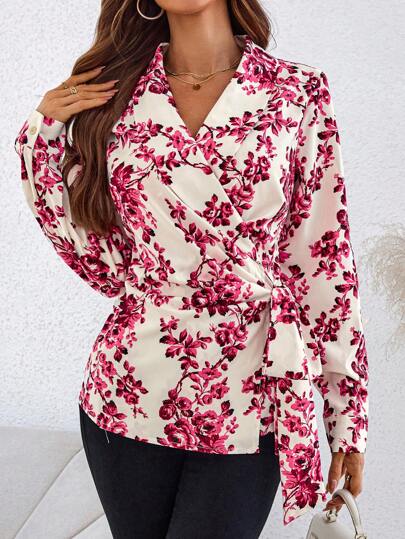SHEIN Clasi Blusa romántica con cintura ceñida y sobreposición floral para mujeres