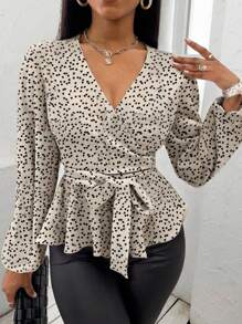 SHEIN Lady 夏季上衣 大码女式杏色系带蝴蝶结心形印花长袖裹身衬衫上衣 教师衬衫 豹纹衬衫 女式工作衬衫 女式衬衫 秋季女装 长袖女式衬衫 外出服 办公室服装