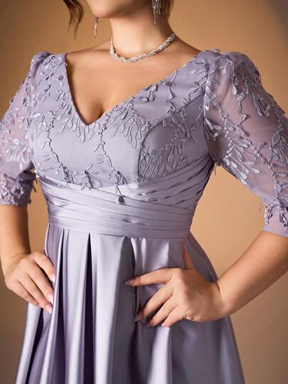 Plus Size V-Neck Lace Embroidered & Satin Patchwork Handmade Flare Bridesmaid Maxi Dress