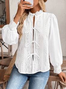 SHEIN Frenchy Blusa de manga larga con corbata delantera bordada para mujer