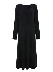 Dazy Plus 大码纯色圆领修身动物刺绣长款休闲连衣裙，春夏秋装，秋季女装 - 黑色 - 查看 7