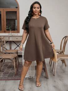 SHEIN LUNE Vestido de verano de talla grande con cuello de tripulación, de manga corta y unicolor - Marrón Mocha - Ver 3