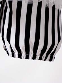 2 pièces Tenues d'Halloween pour nouveau-né fille, ensemble barboteuse à contraste de dentelle et maille et serre-tête, cool et élégant, pour la fête d'Halloween - Noir et Blanc - Voir 7