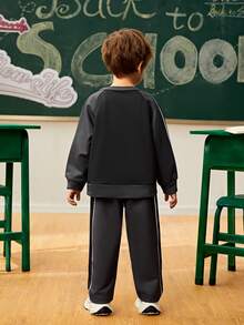 SHEIN Ensemble décontracté de 2 pièces pour jeune garçon avec blocs de couleurs - Gris foncé - Voir 2