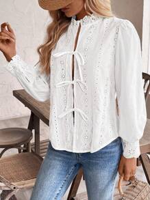 SHEIN Frenchy Blusa de manga larga con corbata delantera bordada para mujer