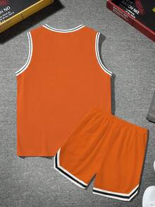 Manfinity LEGND 2 件套男士夏季休闲字母条纹印花圆领背心和抽绳腰短裤套装 - 橘色 - 查看 2