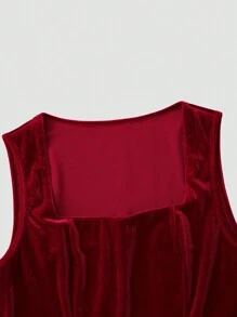 Fairmaia Women's 2 Pcs Dirndl Dress: 1pc Square Neckline Velvet Flared Dirndl Dress And 1pc Solid Apron, Dirndl Dress, Perfect For Bavaria's Oktoberfest/Renaissance Festival/Halloween Carnival/Bavarian Themed Party - Red - View 6