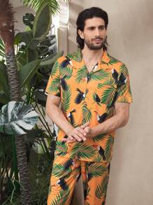 Manfinity Conjunto de pijama casual de verano de manga corta de una hilera para hombres (camisa y pantalones)
