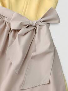 Fairmaia 女士 Dirndl 连衣裙：1 件隐形拉链无袖 Dirndl 连衣裙和 1 件系腰撞色围裙，Dirndl 连衣裙，非常适合巴伐利亚啤酒节/文艺复兴节/万圣节狂欢节/巴伐利亚主题派对 - 黃色 - 查看 4