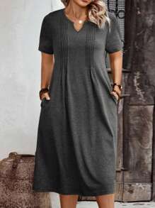 Đầm cổ chữ V xếp ly tay ngắn cỡ lớn có túi và đường viền loe, giản dị và hợp thời trang - Xám - Xem 1
