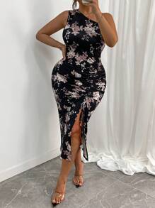 SHEIN Clasi 加大码优雅花卉不对称肩部荷叶边开衩连衣裙长款女装