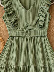 SHEIN LUNE Plus Size Women Solid V-Neck Ruffle Trim Casual Everyday Dress - Army Green - View 3